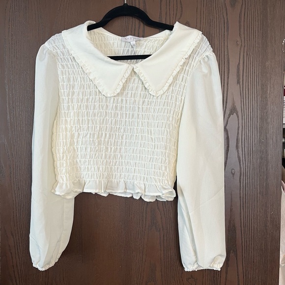 Francesca’s Ruffle Collar Blouse - Picture 3 of 3
